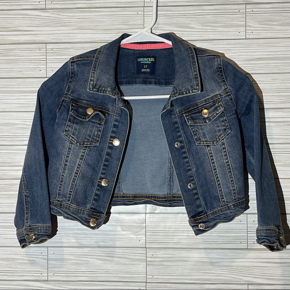 Girls-kids Jean jacket/ size: 5T